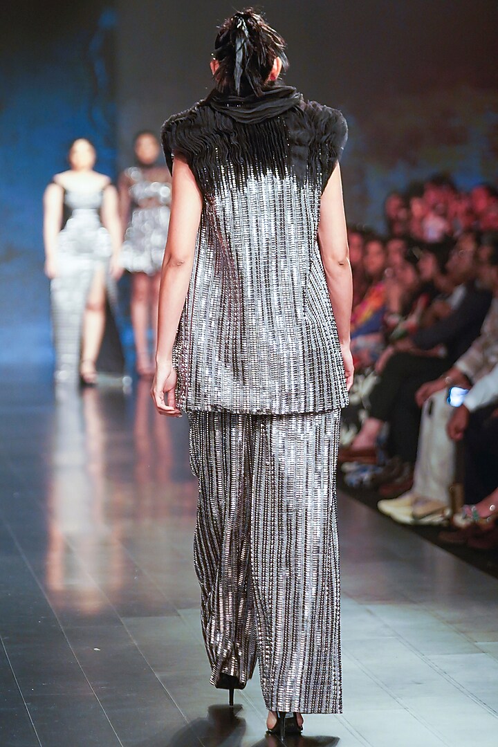 Gunmetal Sequins & Tulle Embroidered Trousers by RUDRAKSH DWIVEDI at Pernia's Pop Up Shop