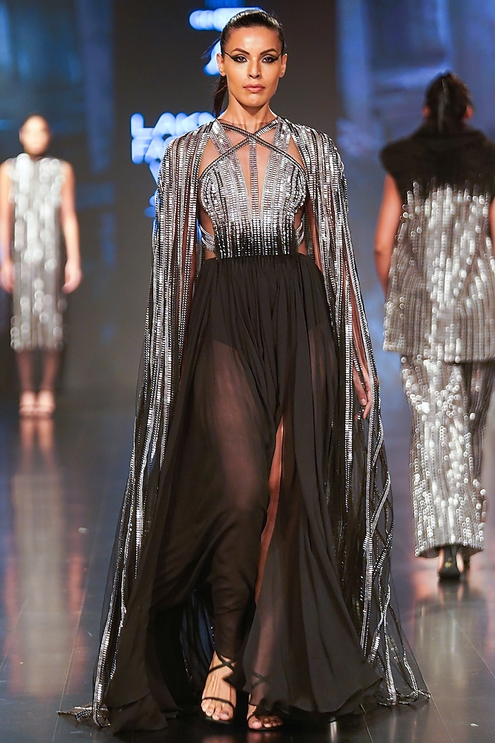 Gunmetal & Black Tulle Embroidered Cape by RUDRAKSH DWIVEDI at Pernia's Pop Up Shop