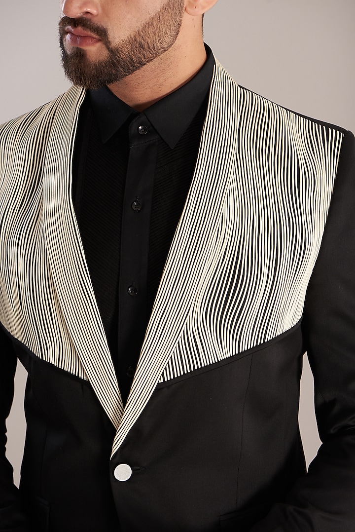 Black Metallic Wire Tuxedo Set by RimZim Dadu Men at Pernia's Pop Up Shop