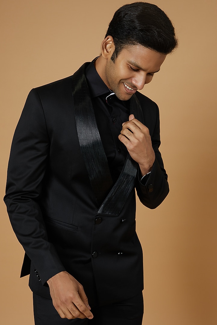 Black Metal Wire Tuxedo Set by RimZim Dadu Men at Pernia's Pop Up Shop