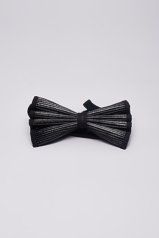 Black Metallic Wire Bow-Tie by Rimzim Dadu Men