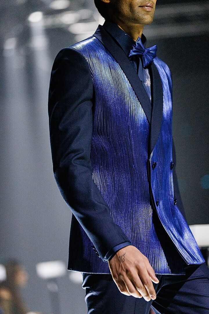 Royal Blue Double-Breasted Jacket Set by RimZim Dadu Men at Pernia's Pop Up Shop