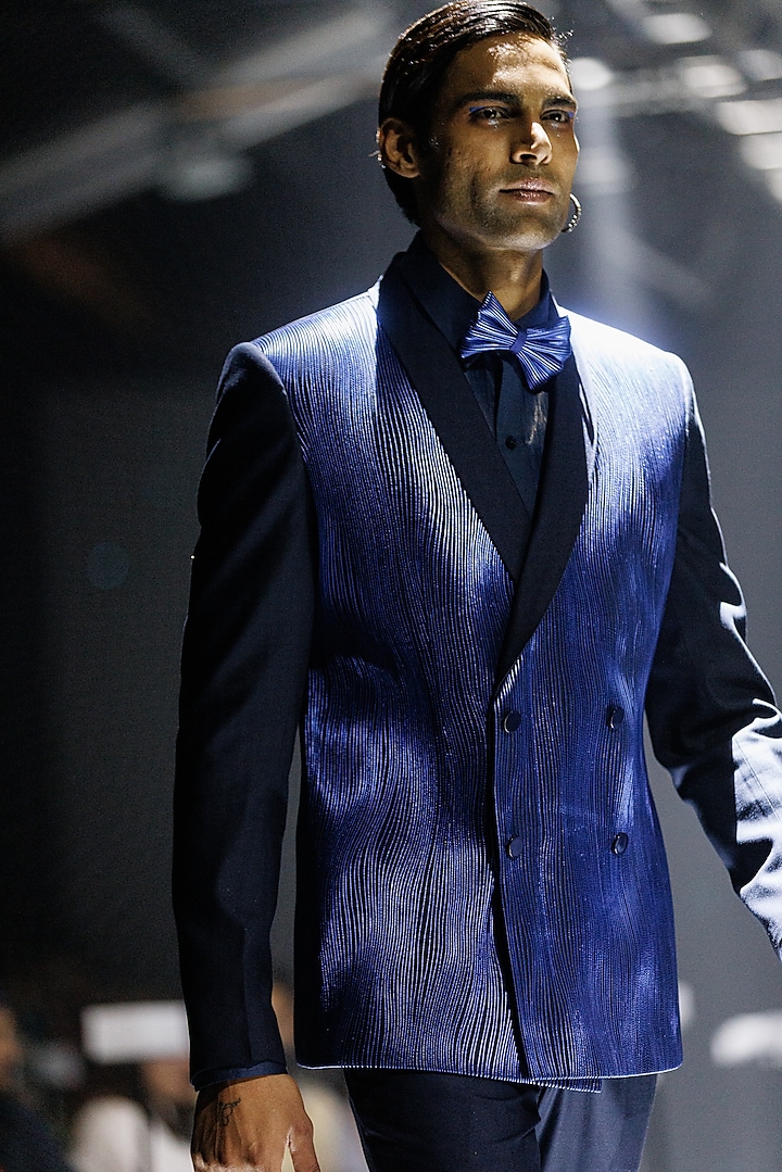 Royal Blue Double-Breasted Jacket Set by RimZim Dadu Men at Pernia's Pop Up Shop