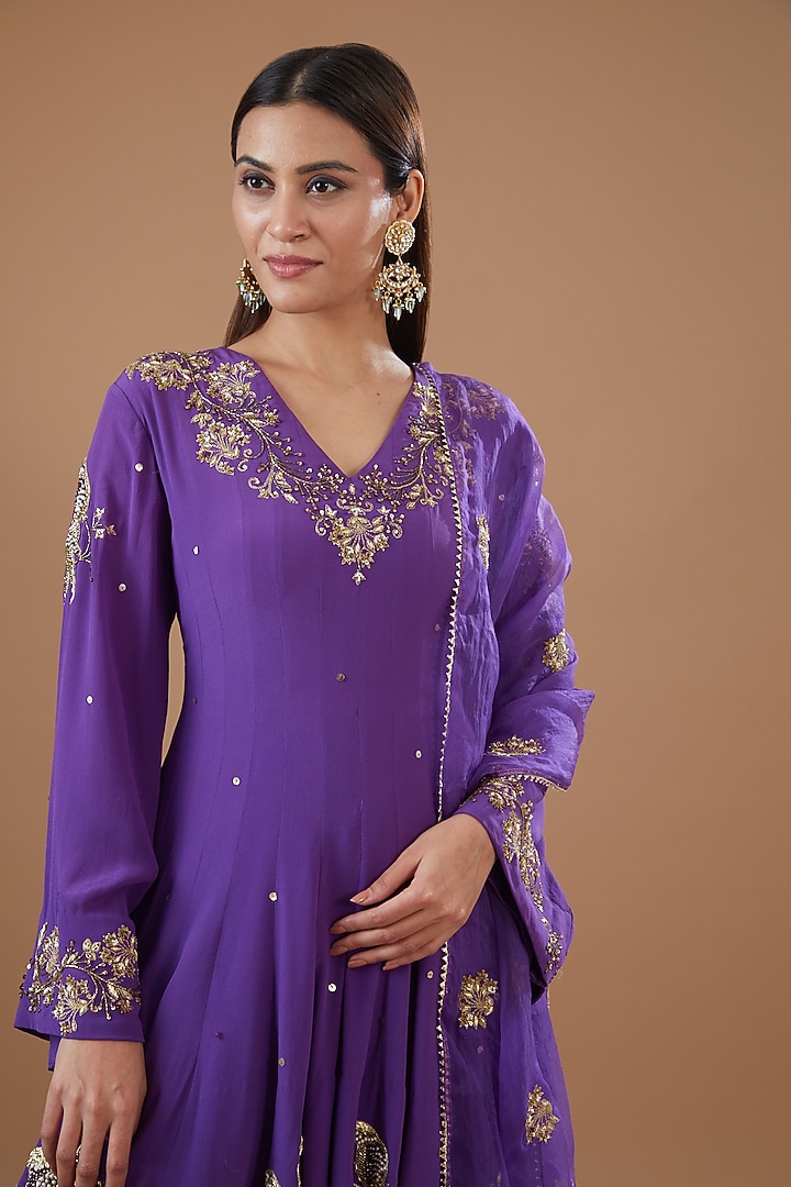 Purple Crepe Hand Embroidered Kurta Set by Radhika Nandwani at Pernia's Pop Up Shop
