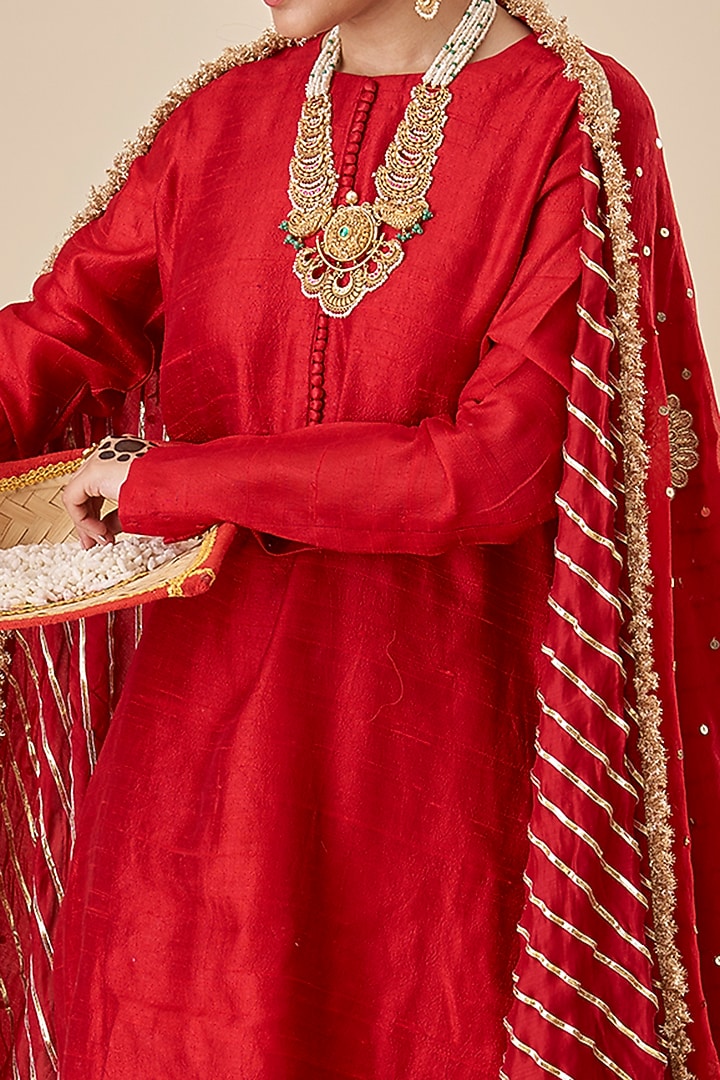 Red Pure Raw Silk Kurta Set by Radhika Nandwani at Pernia's Pop Up Shop