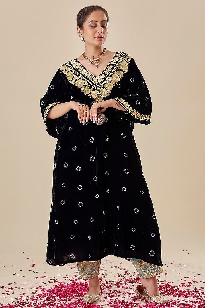 Indigo Velvet Embroidered Bandhani Kaftan Set by Radhika Nandwani at Pernia's Pop Up Shop