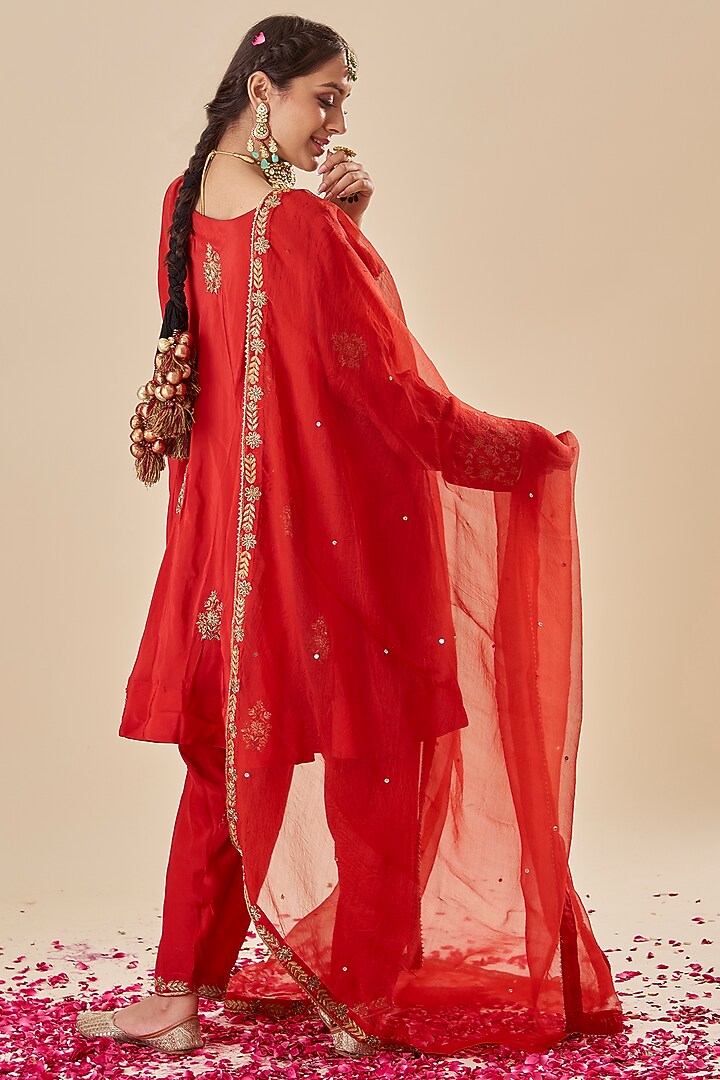 Red Crepe Zardosi Hand Embroidered Kurta Set by Radhika Nandwani at Pernia's Pop Up Shop