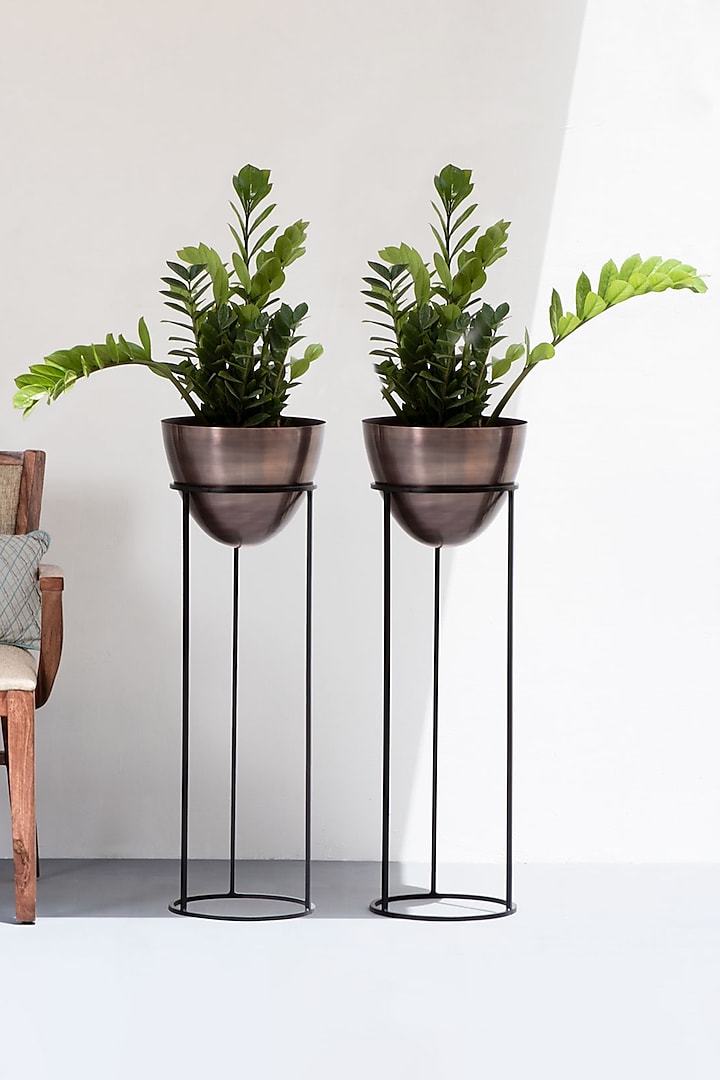 Antique Copper & Black Planters (Set of 2) by The Decor Remedy