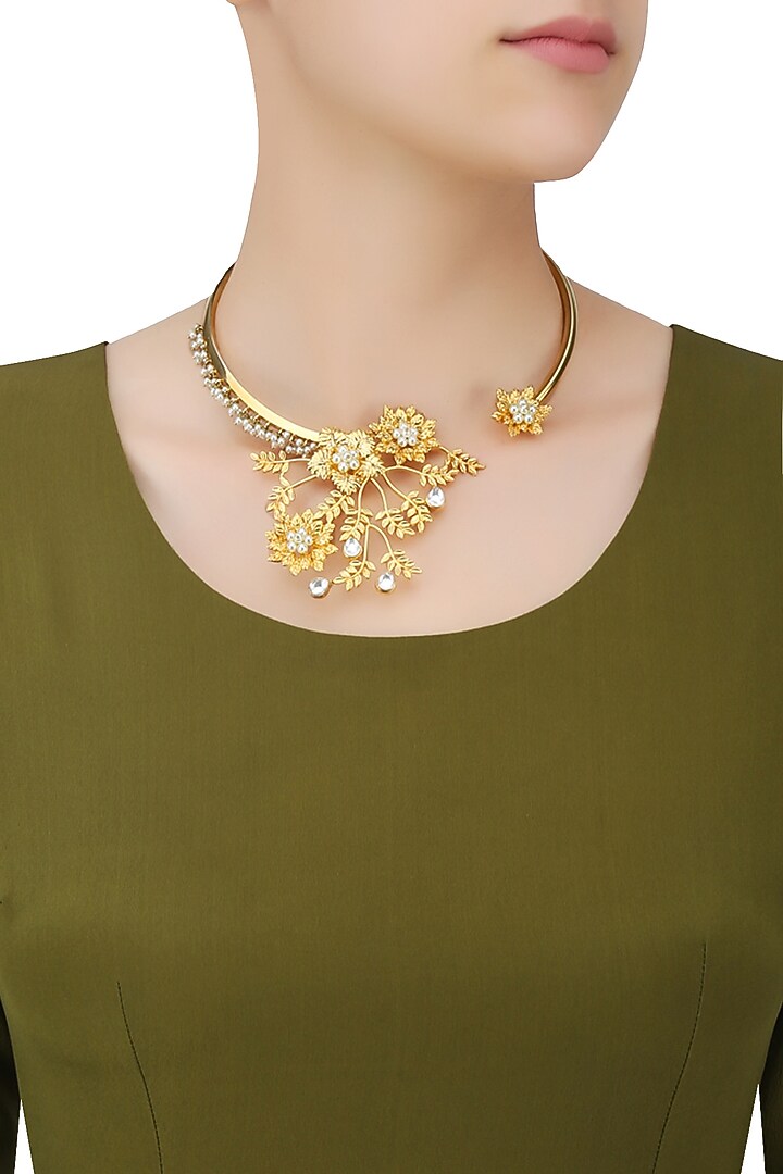 Rohita and Deepa presents Gold finish floral motif necklace available only at Pernia's Pop Up Shop.