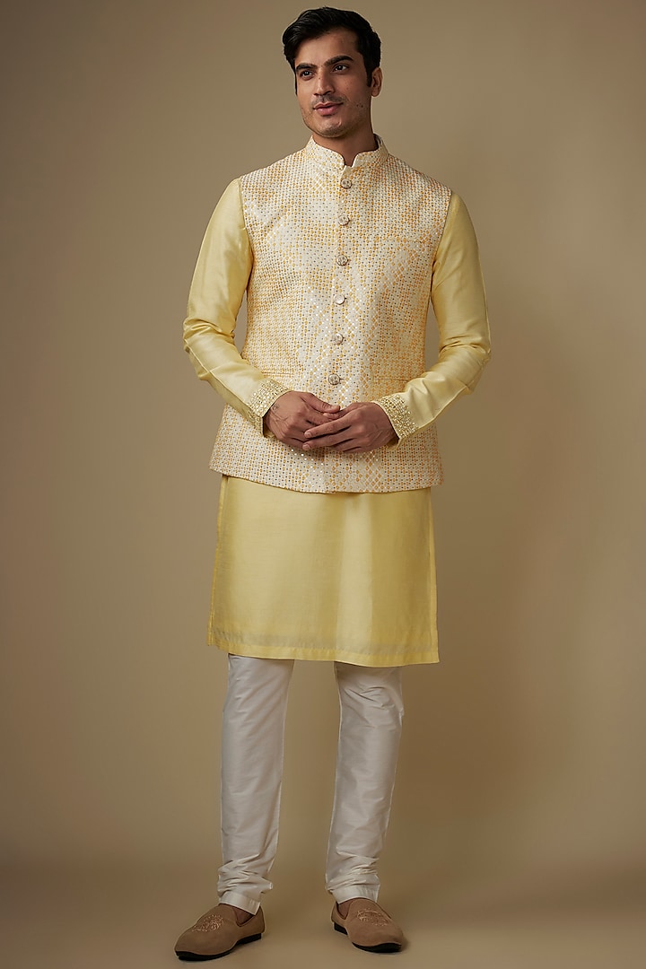 Yellow Silk Threadwork Bundi Jacket Set by RE CHANNEL at Pernia's Pop Up Shop