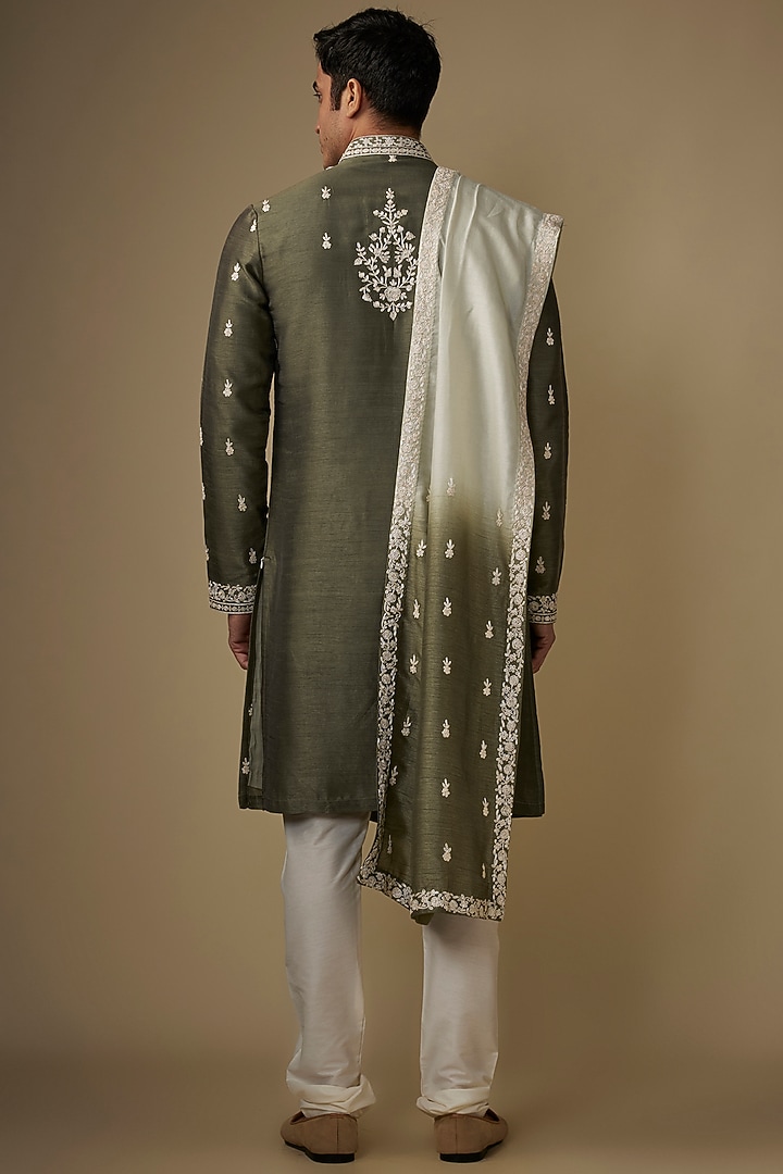 Sage Green Silk Threadwork Kurta Set by RE CHANNEL at Pernia's Pop Up Shop
