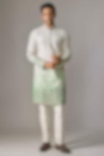 White & Green Textured Fabric Zari Embroidered Kurta Set by RE CHANNEL at Pernia's Pop Up Shop