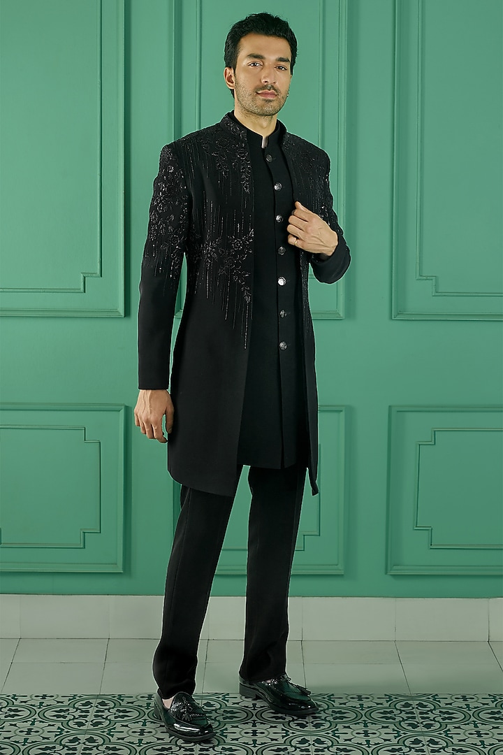 Black Imported Suiting Fabric Floral Embroidered Indo-Western Set by RE CHANNEL at Pernia's Pop Up Shop