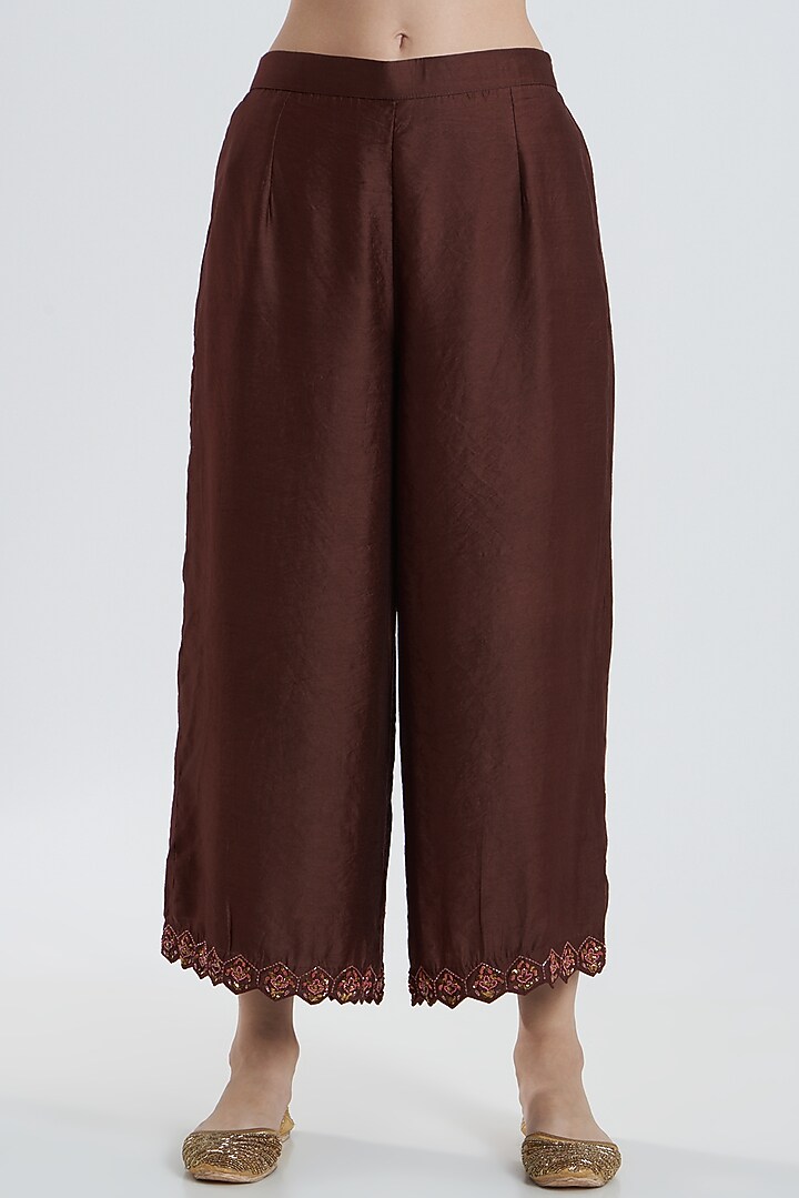 Brown Hand Embroidered Kurta Set by Reema Mehta at Pernia's Pop Up Shop