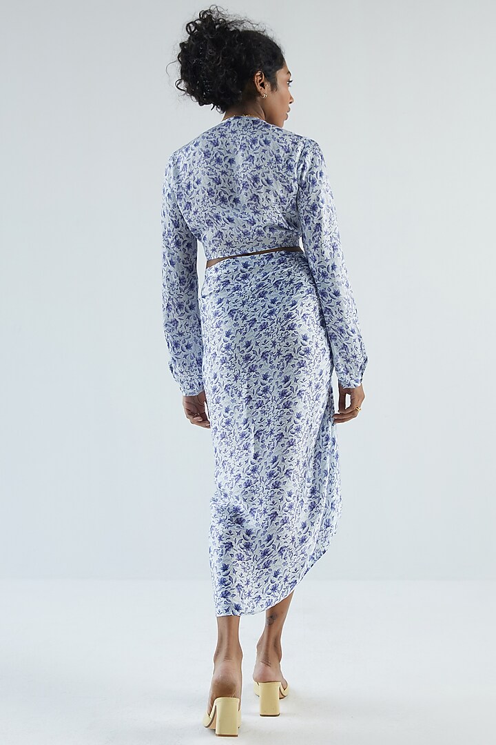 Powder Blue Printed Overlay by Reistor at Pernia's Pop Up Shop