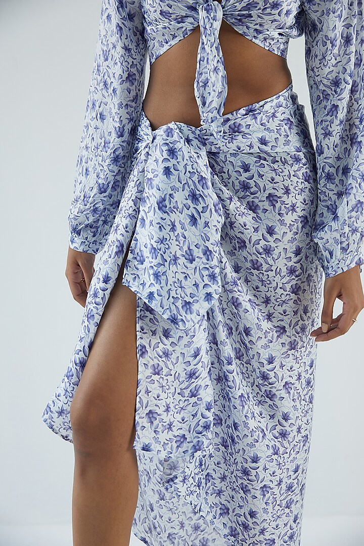 Powder Blue Printed Overlay by Reistor at Pernia's Pop Up Shop