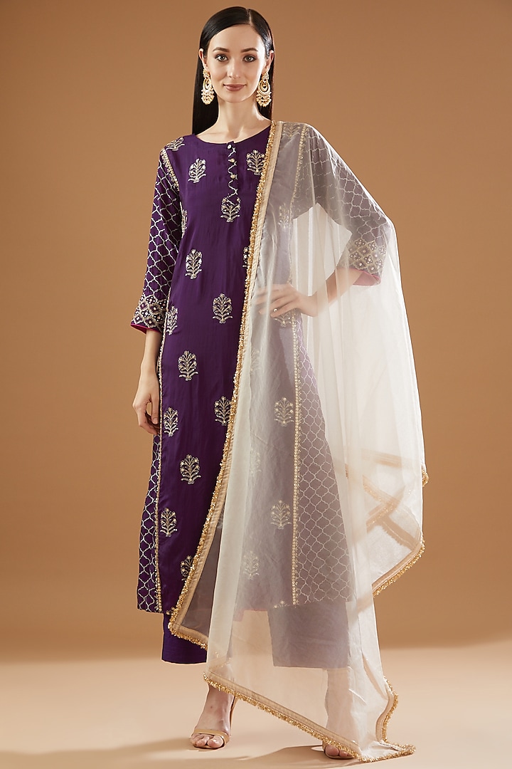 Purple Silk Printed & Embroidered Kurta Set by Rekha Agra