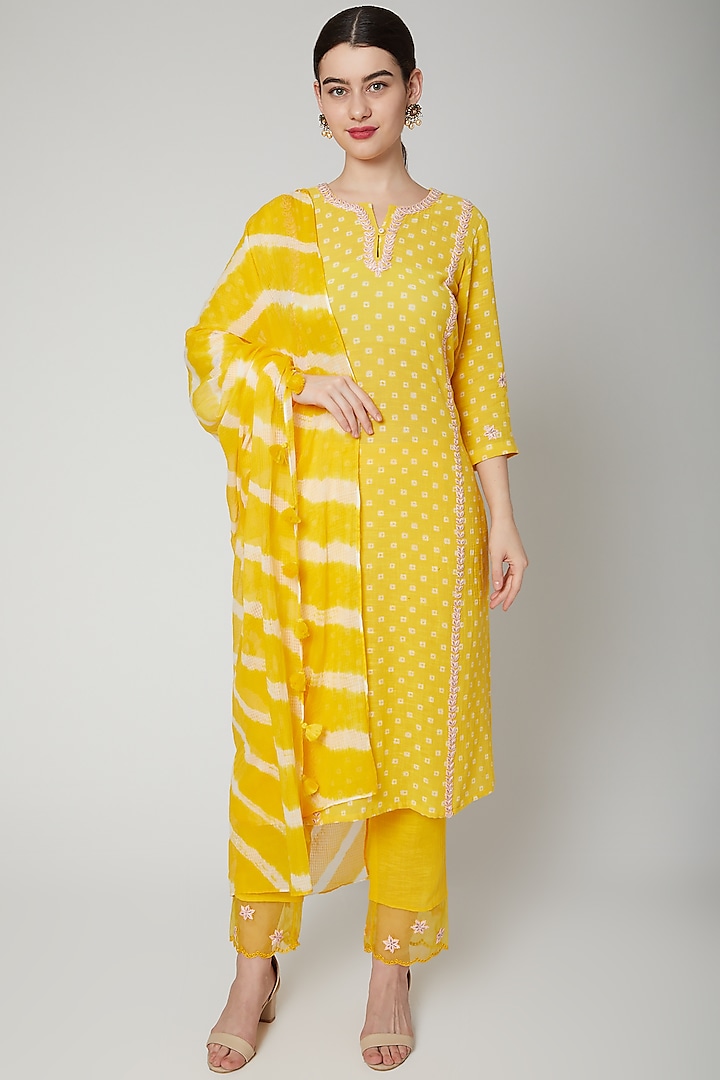 Yellow Embroidered & Bandhani Printed Kurta Set Design by Rekha Agra at ...