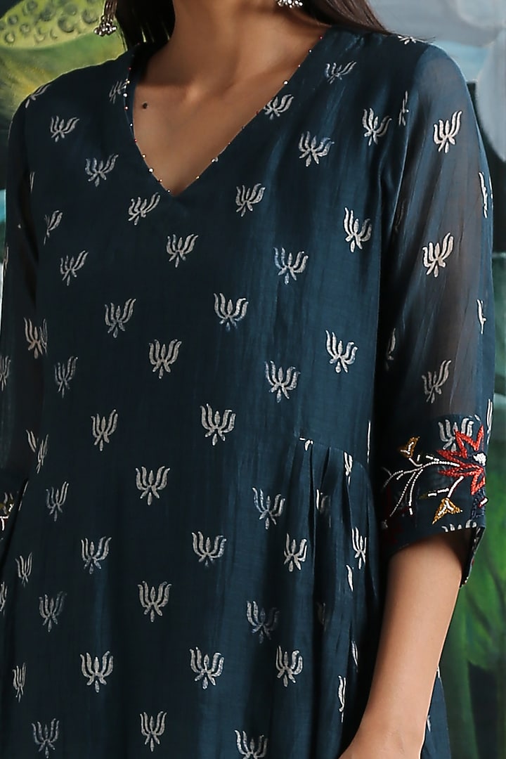 Blue Printed & Embroidered Kurta Set by Rekha Agra at Pernia's Pop Up Shop