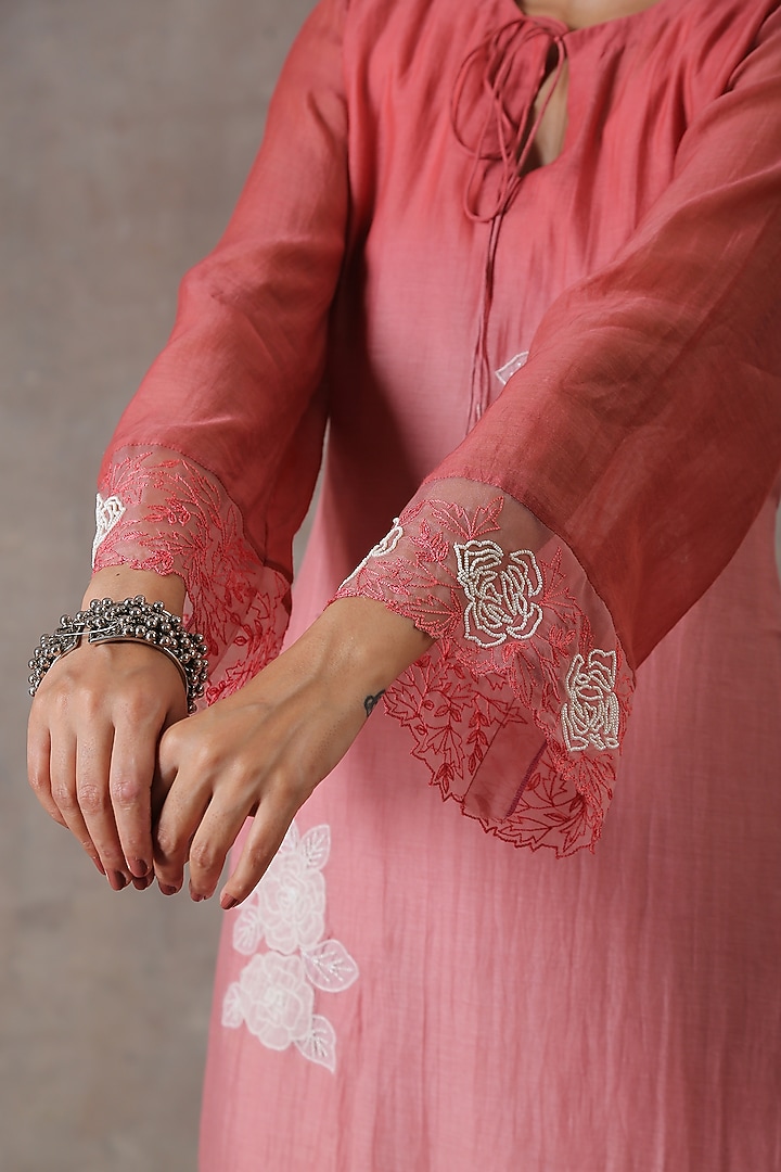 Peach-Shaded Hand Embroidered Straight Kurta Set by Rekha Agra at Pernia's Pop Up Shop
