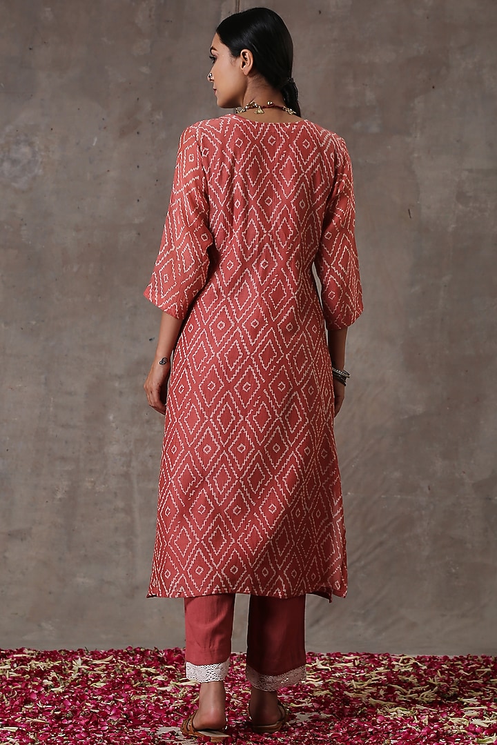 Peach Embroidered A-Line Kurta Set by Rekha Agra at Pernia's Pop Up Shop