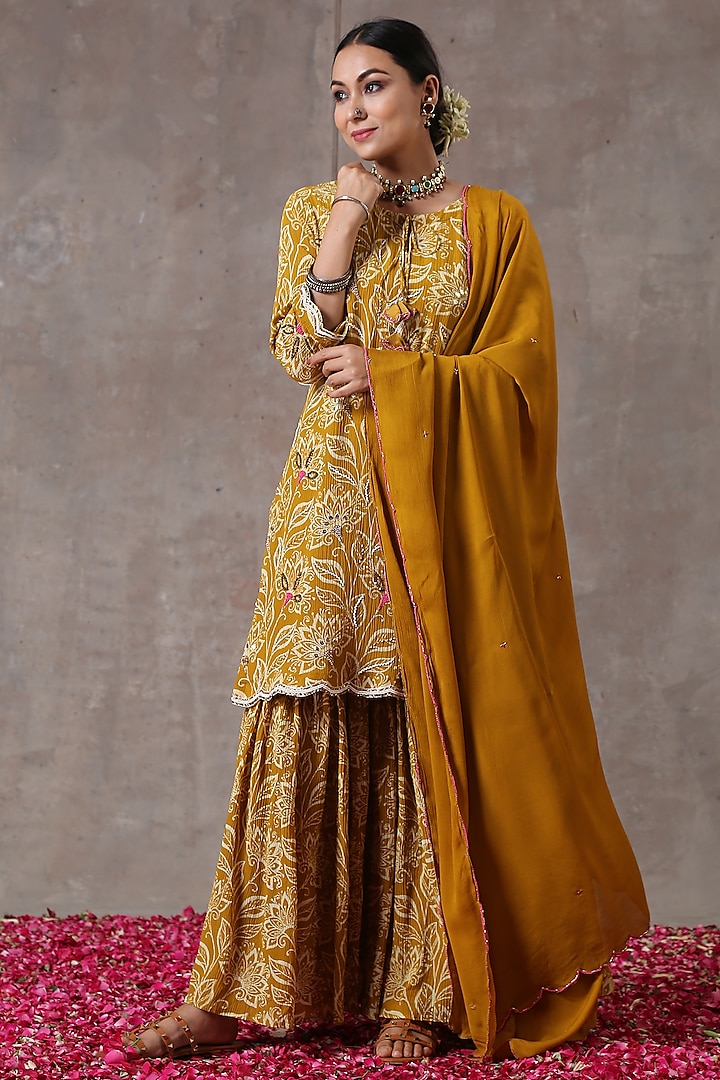 Capital Yellow Crinkled Cotton Silk Gharara Set by Rekha Agra