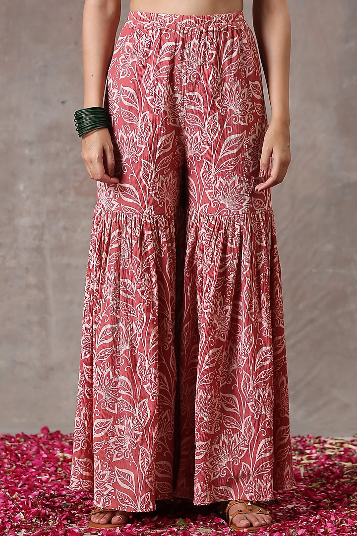 Peach Gharara Set In Crinkled Cotton Silk by Rekha Agra at Pernia's Pop Up Shop