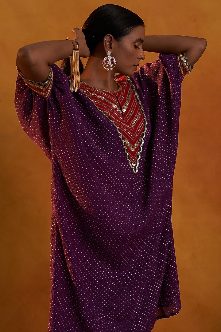 Purple Embroidered Kurta Set by Rekha Agra at Pernia's Pop Up Shop