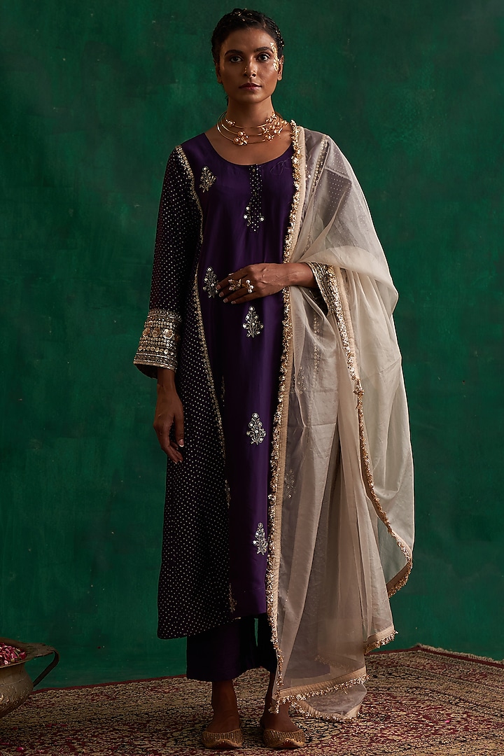 Deep Purple Habutai Silk Printed & Embroidered Kurta Set by Rekha Agra at Pernia's Pop Up Shop