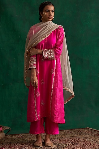 Hot Pink Printed Kurta Set by Rekha Agra