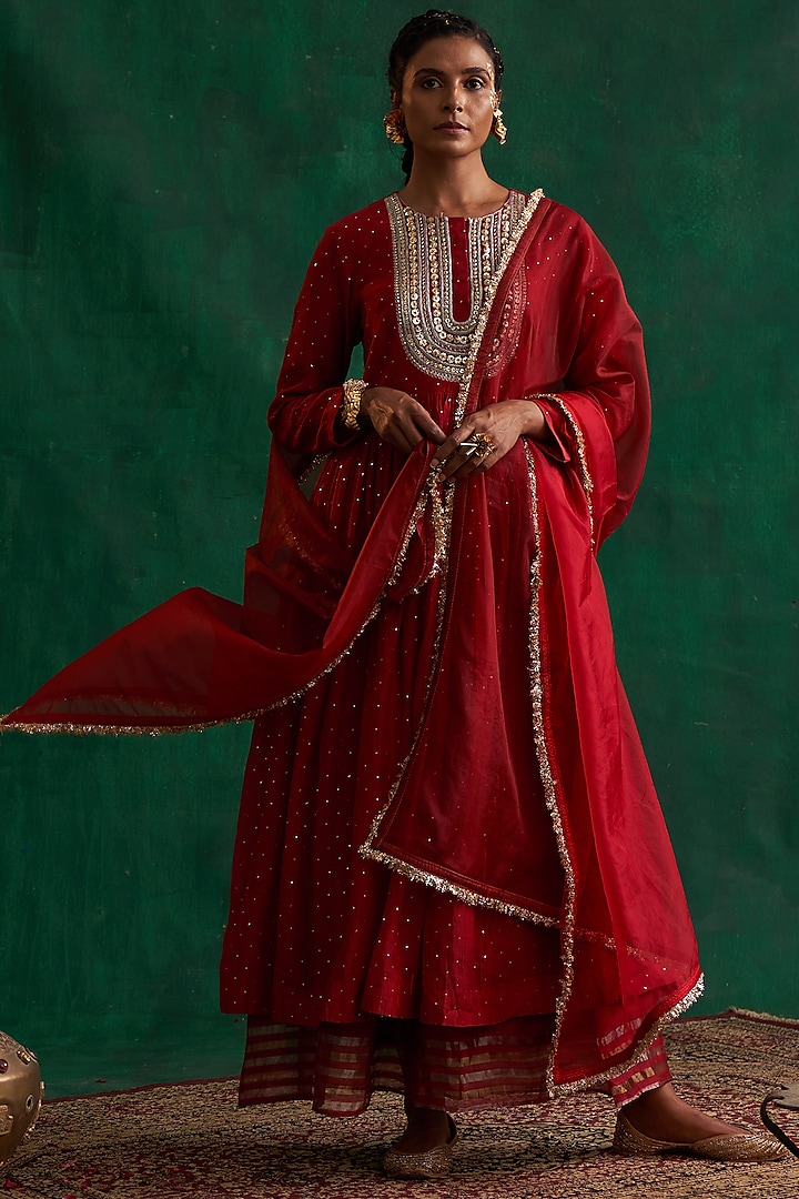 Vermilion Red Embroidered Anarkali Set by Rekha Agra