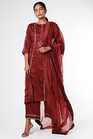 Chili Pepper Zari & Sequins Embroidered Kurta Set by RENATI