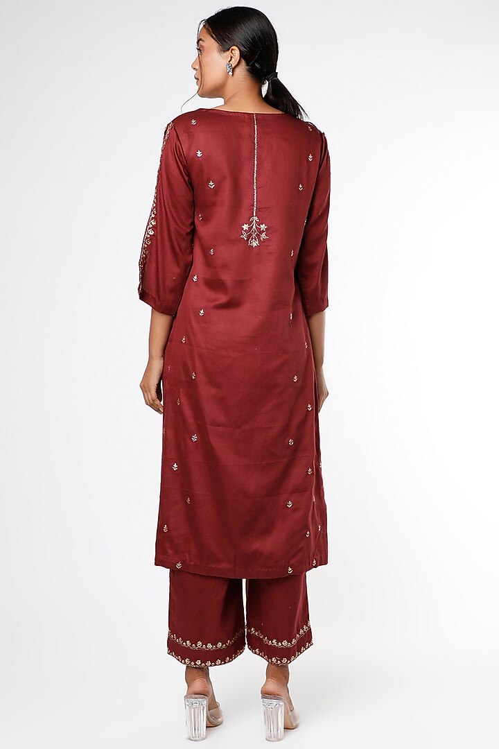 Chili Pepper Zari & Sequins Embroidered Kurta Set by RENATI at Pernia's Pop Up Shop