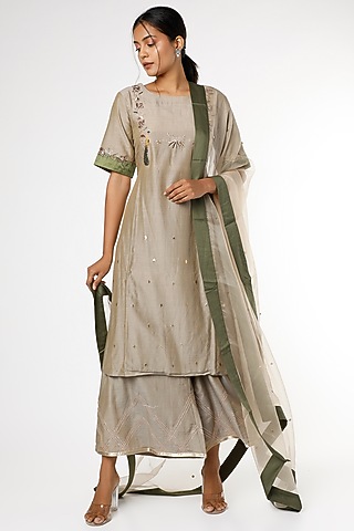 Oxford Tan Sequins & Cutdana Embroidered Kurta Set by RENATI