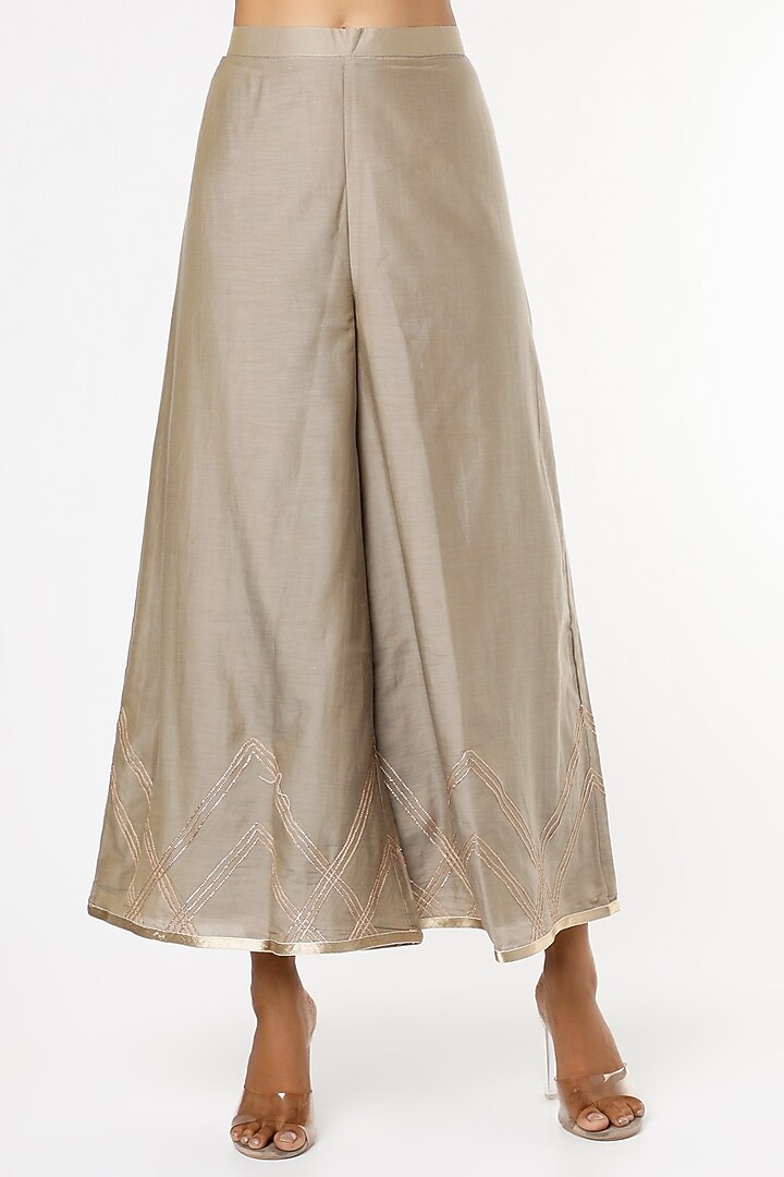 Oxford Tan Sequins & Cutdana Embroidered Kurta Set by RENATI at Pernia's Pop Up Shop