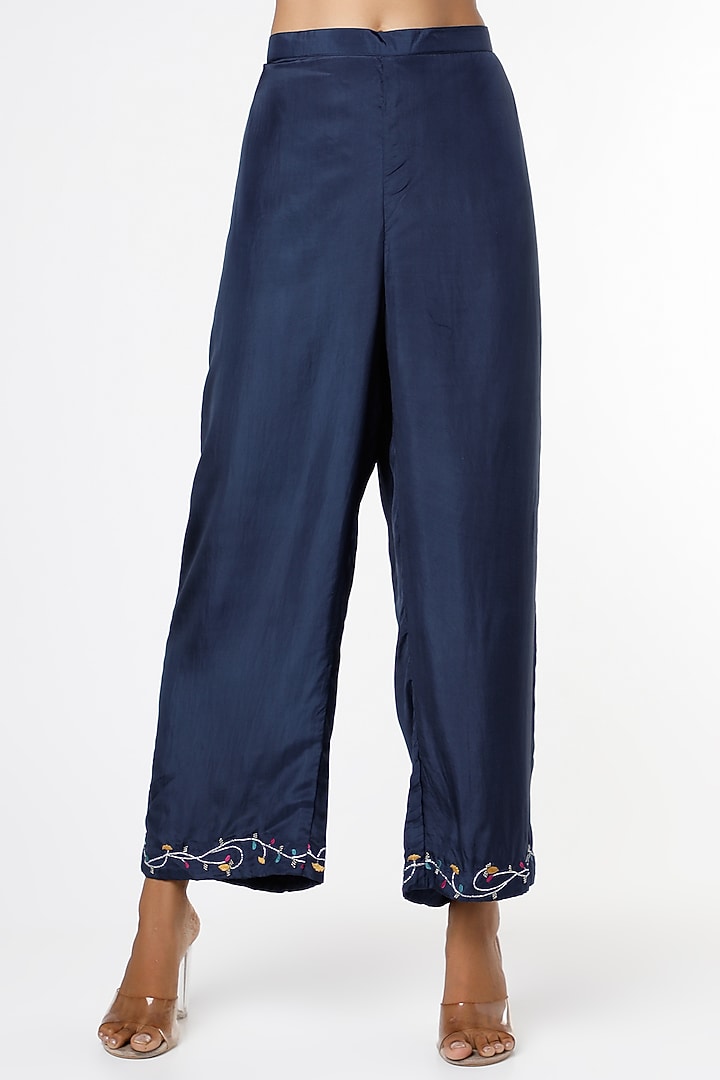 Medieval Blue Resham & Sequins Embroidered Kurta Set by RENATI at Pernia's Pop Up Shop