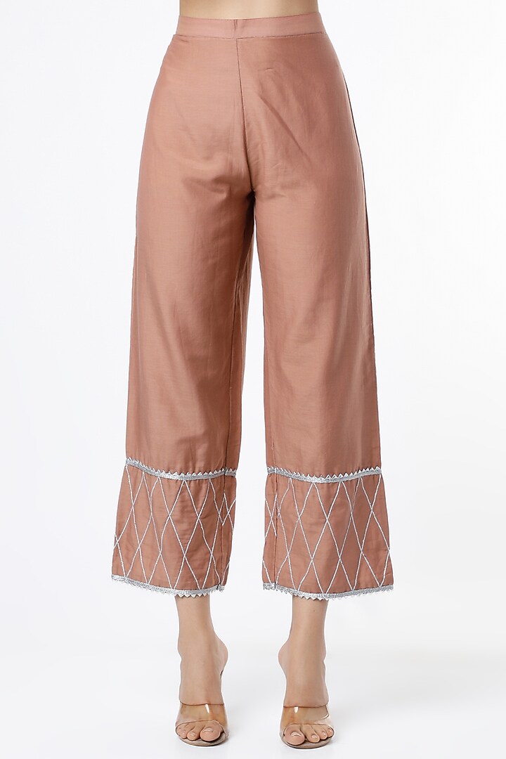Coral Almond Thread Embroidered Kurta Set by RENATI at Pernia's Pop Up Shop