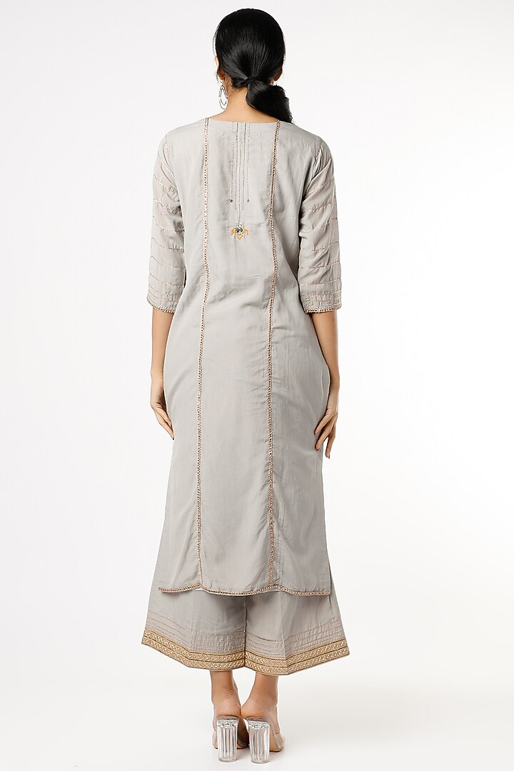 White Sand Sequins Embroidered Kurta Set by RENATI at Pernia's Pop Up Shop