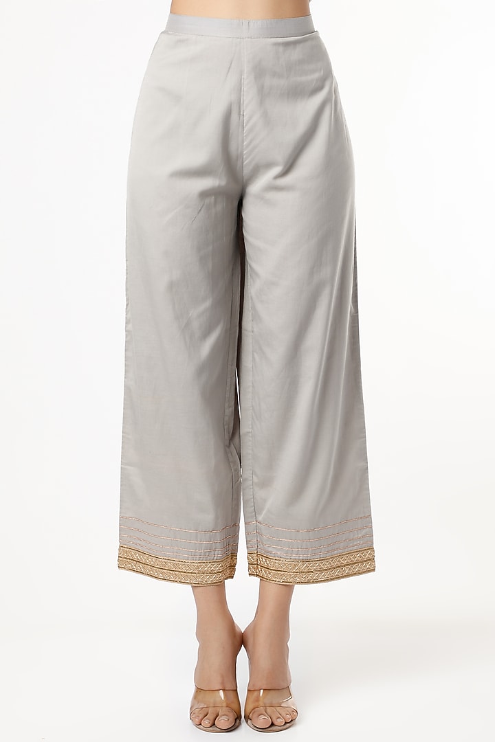 White Sand Embroidered Kurta Set by RENATI at Pernia's Pop Up Shop