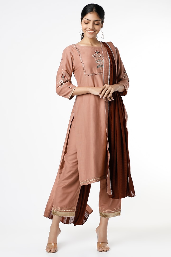 Coral Almond Sequins Embroidered Kurta Set by RENATI