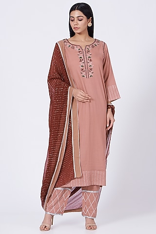 Coral Almond Embroidered Kurta Set by RENATI