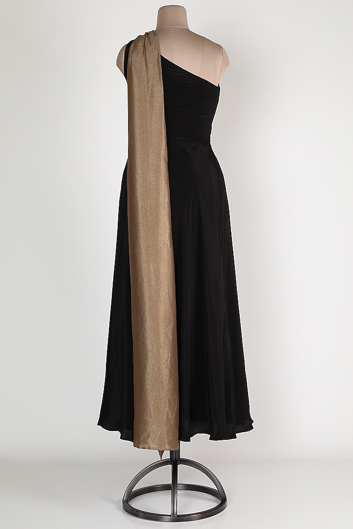 Black One Shoulder Party Wear Gown by Renee Label at Pernia's Pop Up Shop