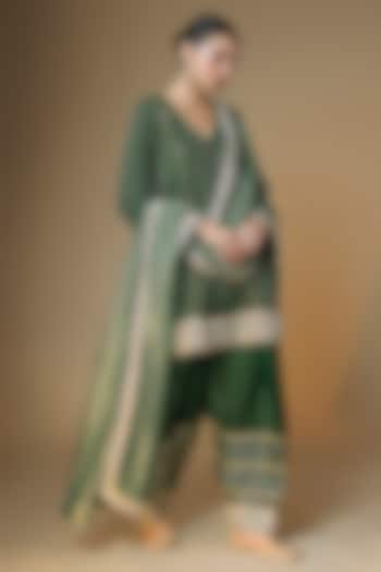 Emerald Green Semi Dupion Silk Cutdana Embroidered Choga Kurta Set by Renee Label at Pernia's Pop Up Shop