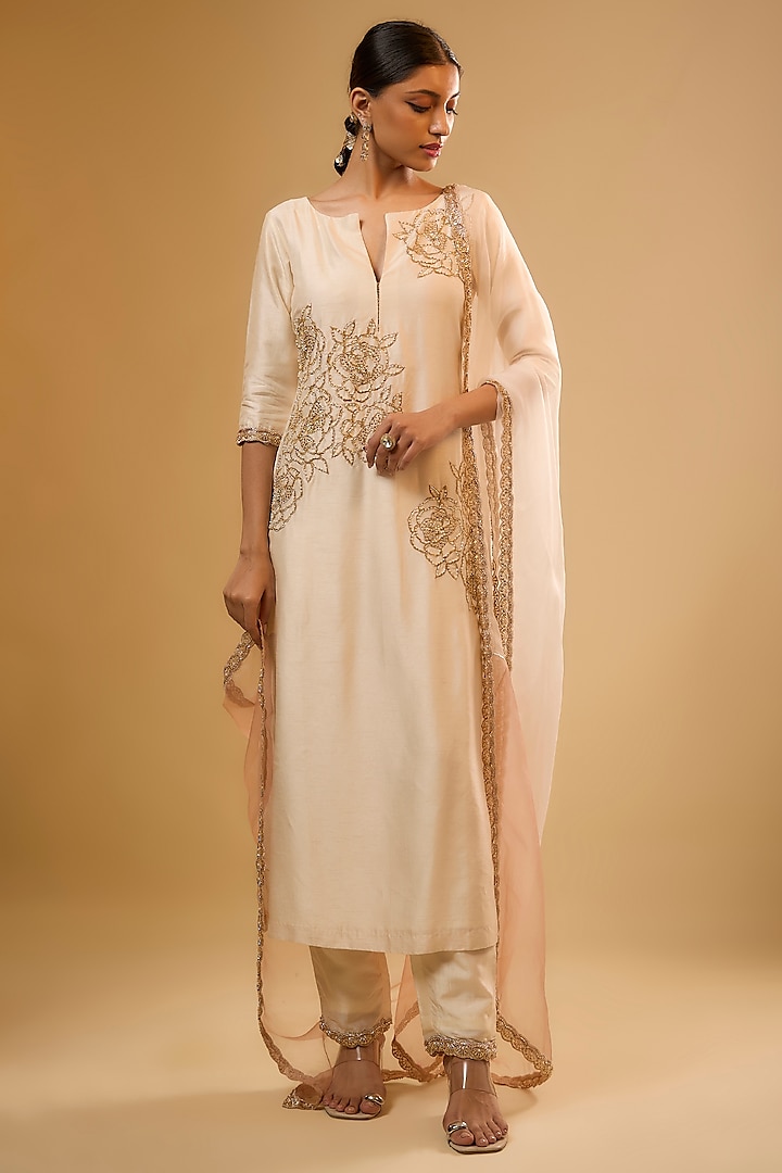 Ivory Semi Dupion Sequins Embroidered Kurta Set by Renee Label at Pernia's Pop Up Shop