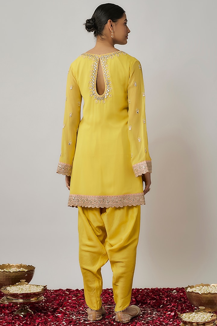 Yellow Viscose Georgette Zari & Mirror Embroidered Kurta Set by Renee Label at Pernia's Pop Up Shop