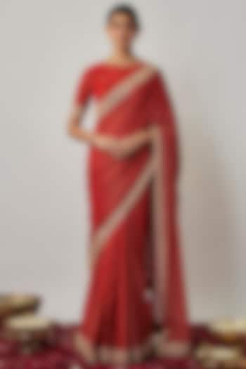 Red Viscose Georgette Dori & Sequins Embroidered Banarasi Saree Set by Renee Label at Pernia's Pop Up Shop