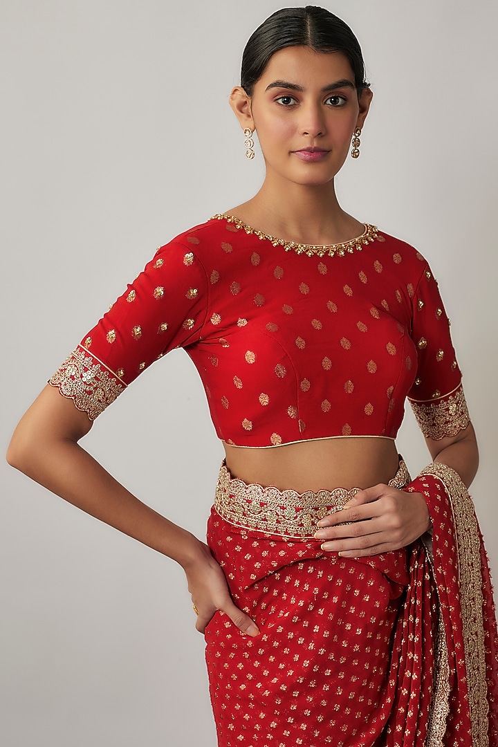 Red Viscose Georgette Dori & Sequins Embroidered Banarasi Party Wear Saree Set by Renee Label at Pernia's Pop Up Shop
