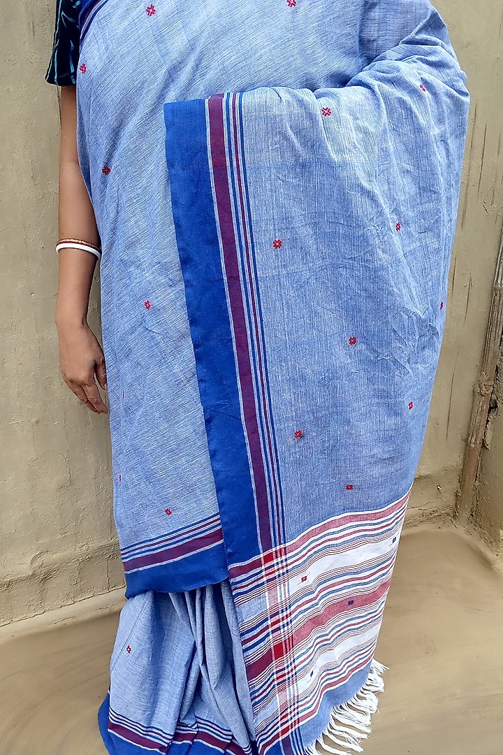 Blue Handmade Saree With Floral Motifs by Renuka Kalita at Pernia's Pop Up Shop
