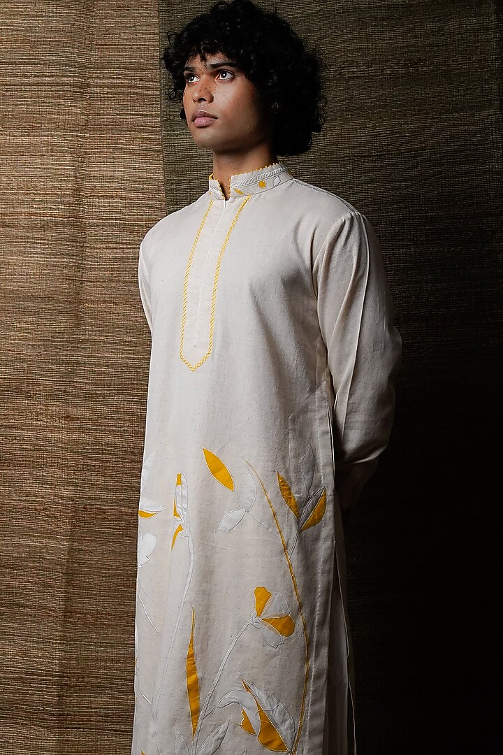 White Cotton Linen Embroidered Kurta Set by RE:O:SA at Pernia's Pop Up Shop