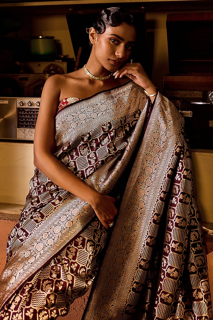 Coffee Brown Pure Handwoven Silk Banarasi Wedding Saree Set by Resa by Ushnakmals at Pernia's Pop Up Shop
